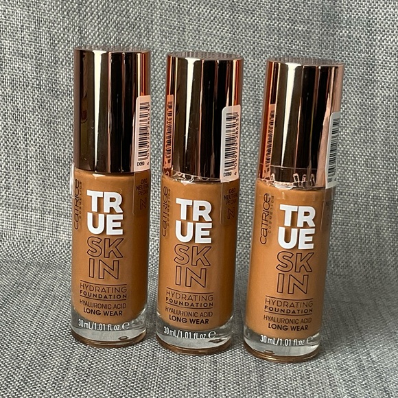 Catrice True Skin Hydrating Foundation 080 Neutral Pecan (3 Pack) - Picture 12 of 12